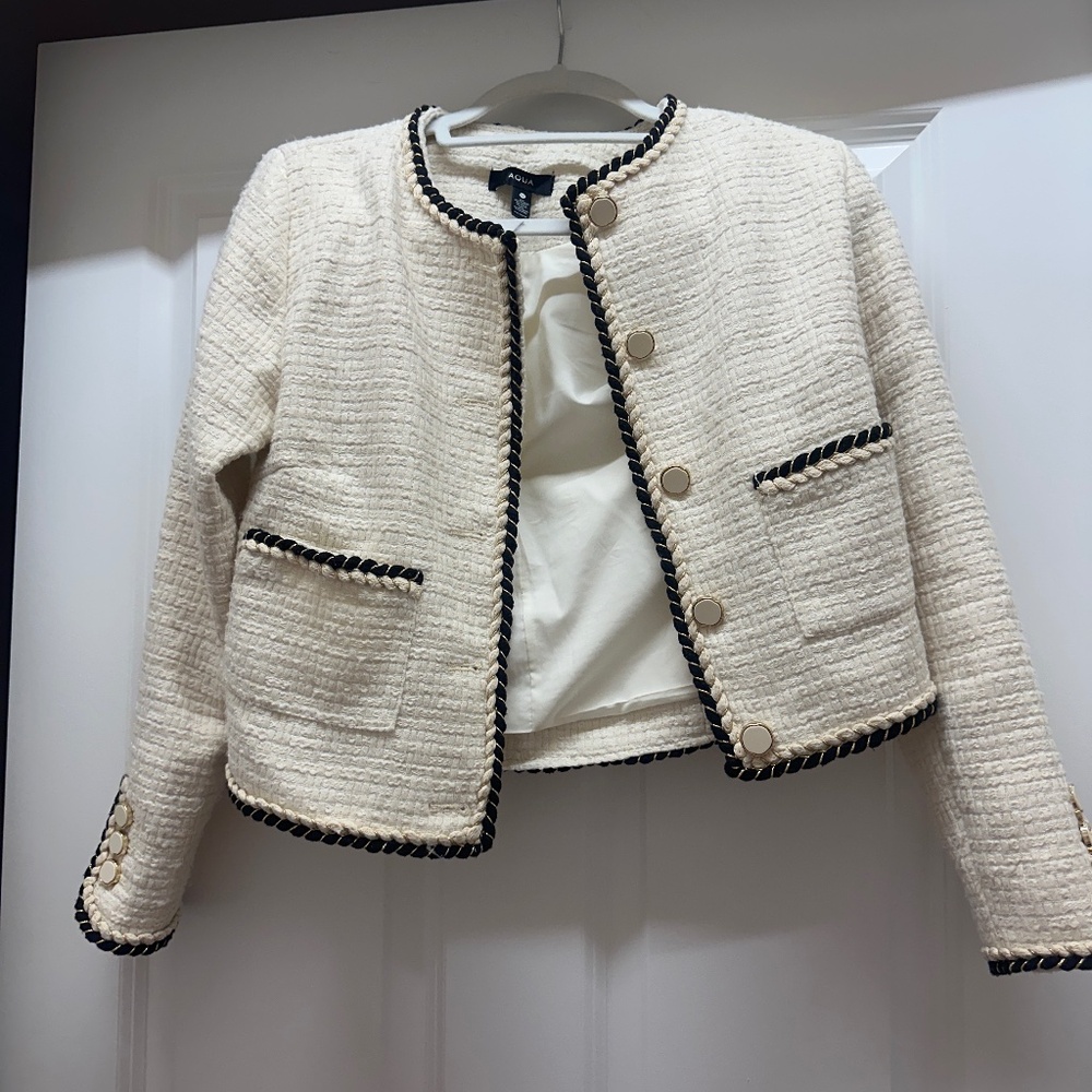 Aqua chanel style blazer - worn once. Size xs